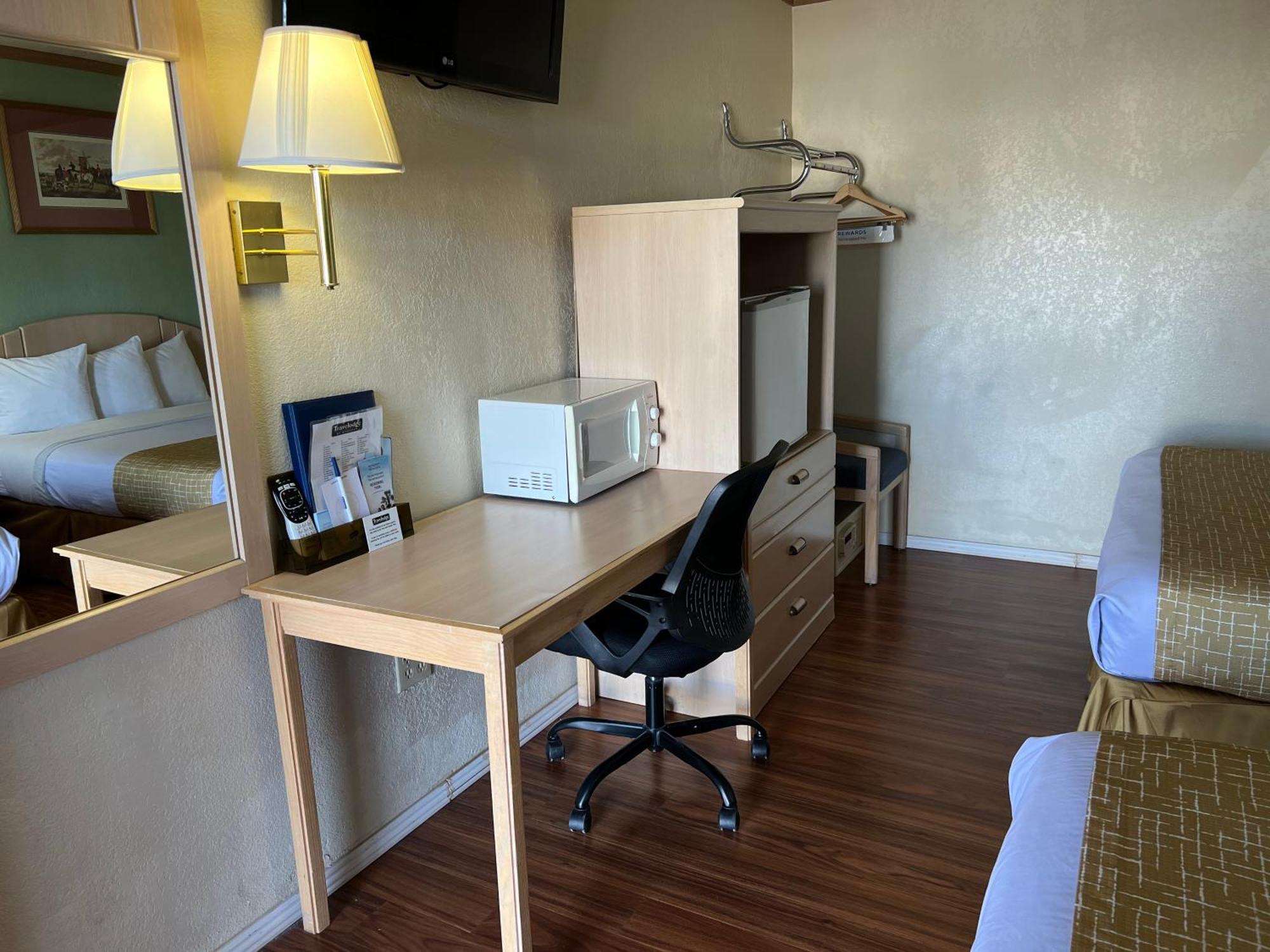 Travelodge by Wyndham Holbrook Eksteriør billede